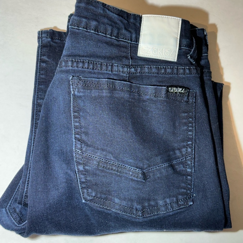 Ezekiel Straight Blue Jeans Timeless Style - Picture 5 of 9